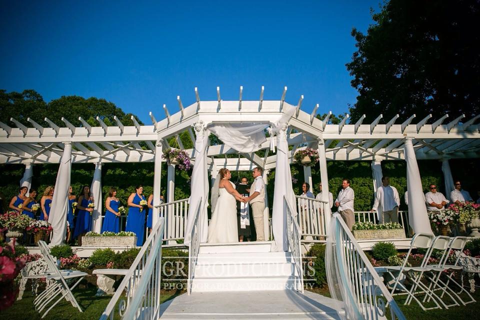 Wedding at Doolans by NJ Wedding Officiant Andrea Purtell www.forthisjoyousoccasion.com