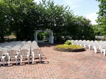 Wedding at the Smithville Inn by NJ Wedding Officiant Andrea Purtell